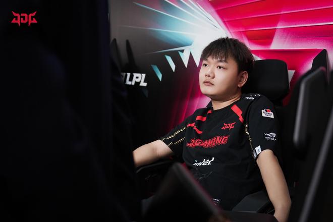 当他把偶像 当他把偶像